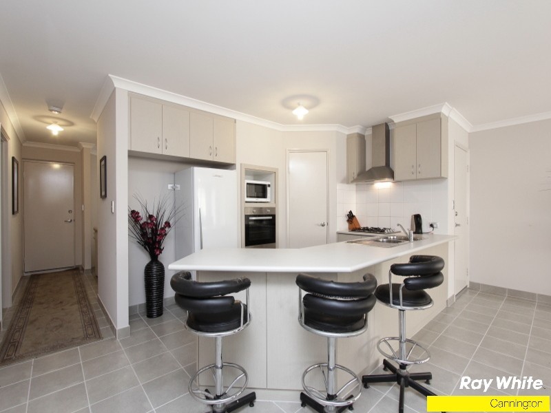 2/39 Russell Street, East Cannington WA 6107