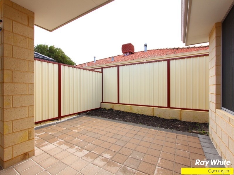 2/39 Russell Street, East Cannington WA 6107