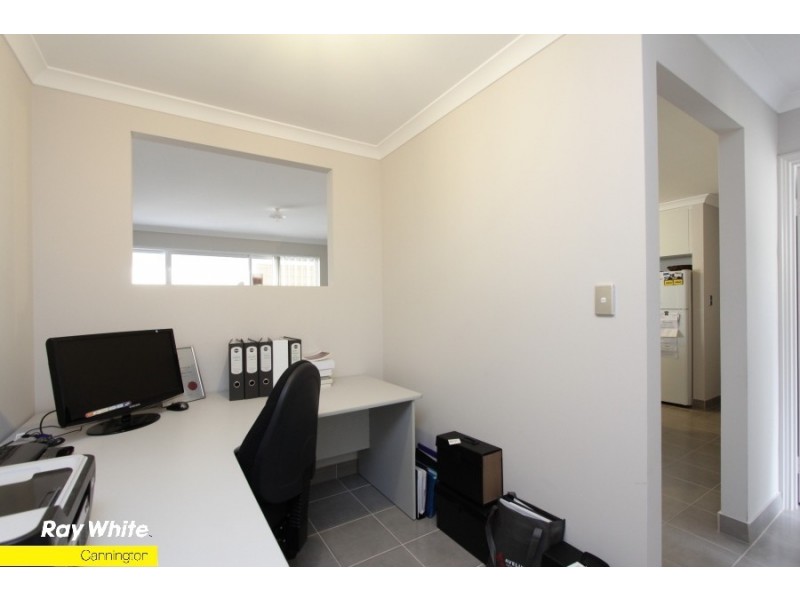 4/39 Russell Street, East Cannington WA 6107