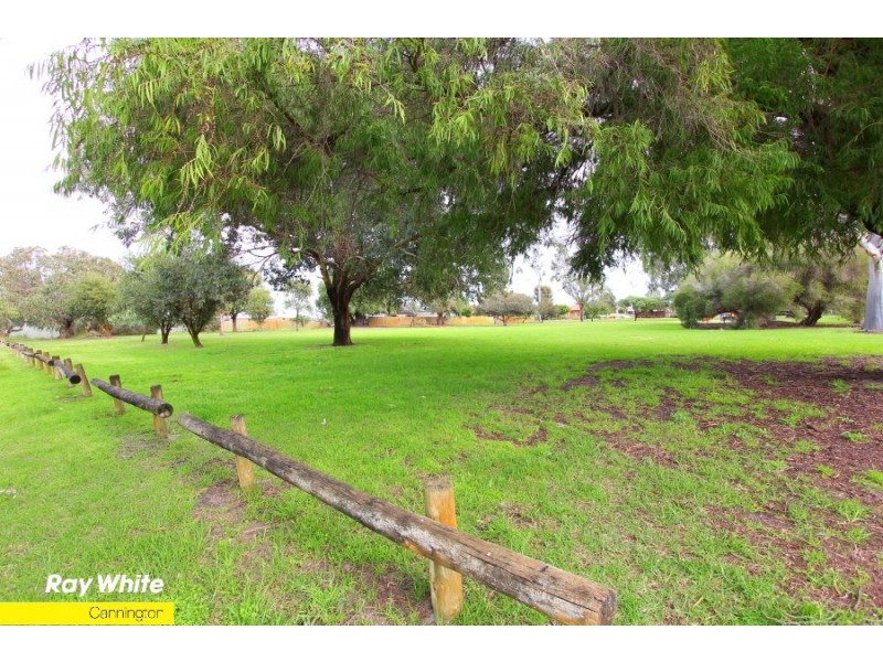 4/39 Russell Street, East Cannington WA 6107