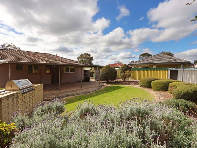 4 Duketon Way, Kenwick WA 6107