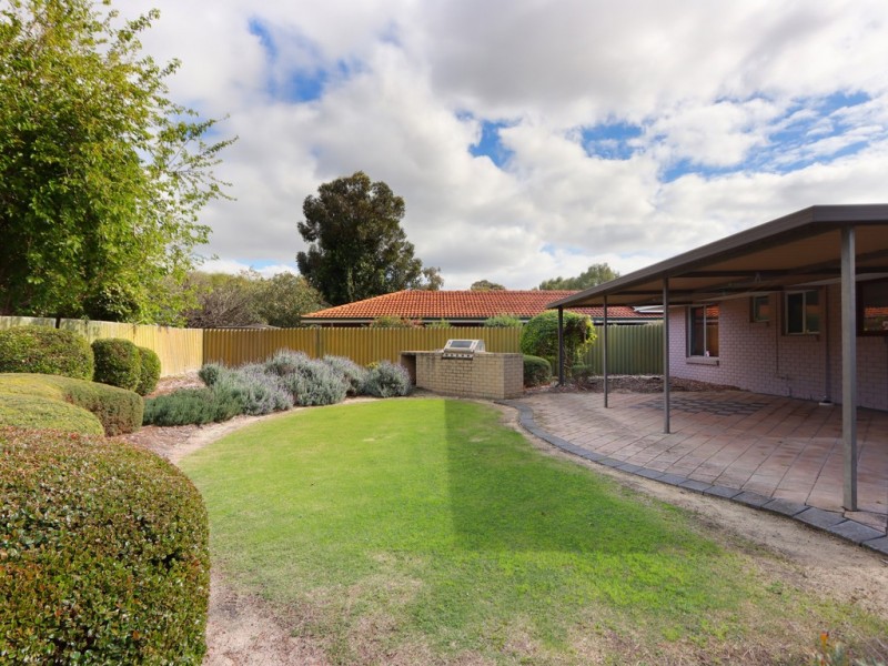 4 Duketon Way, Kenwick WA 6107