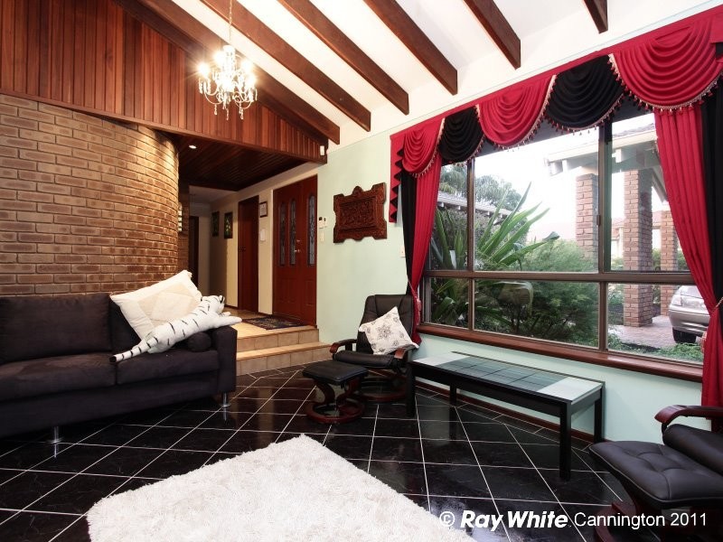 7 Bauer Street, Cannington WA 6107