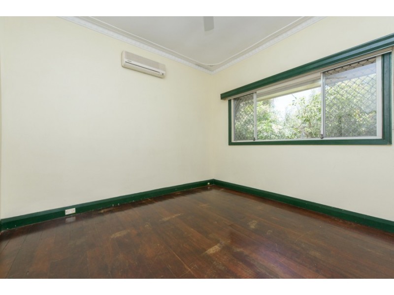 31 Fitzroy Street, Queens Park WA 6107