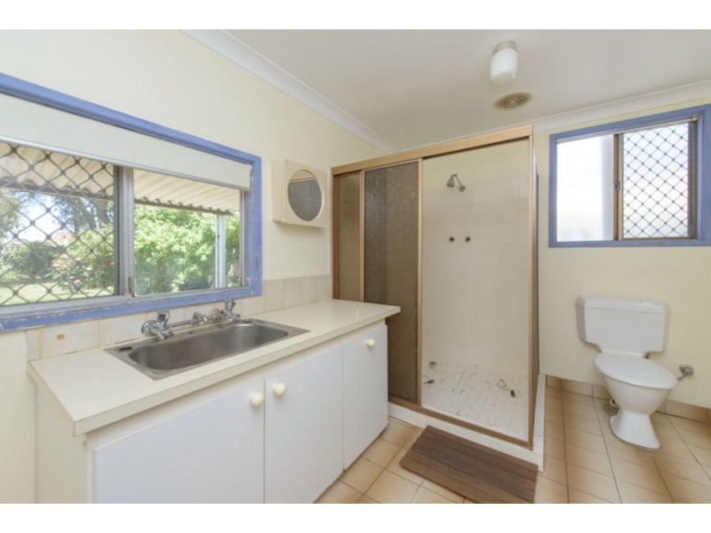 31 Fitzroy Street, Queens Park WA 6107