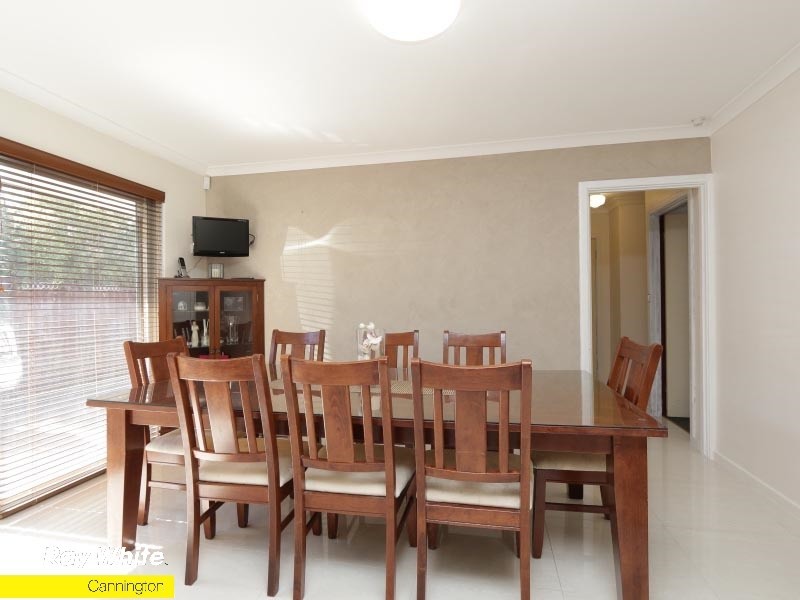 100 Jubilee Street, Beckenham WA 6107