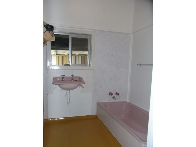 50 Celebration Street, Beckenham WA 6107