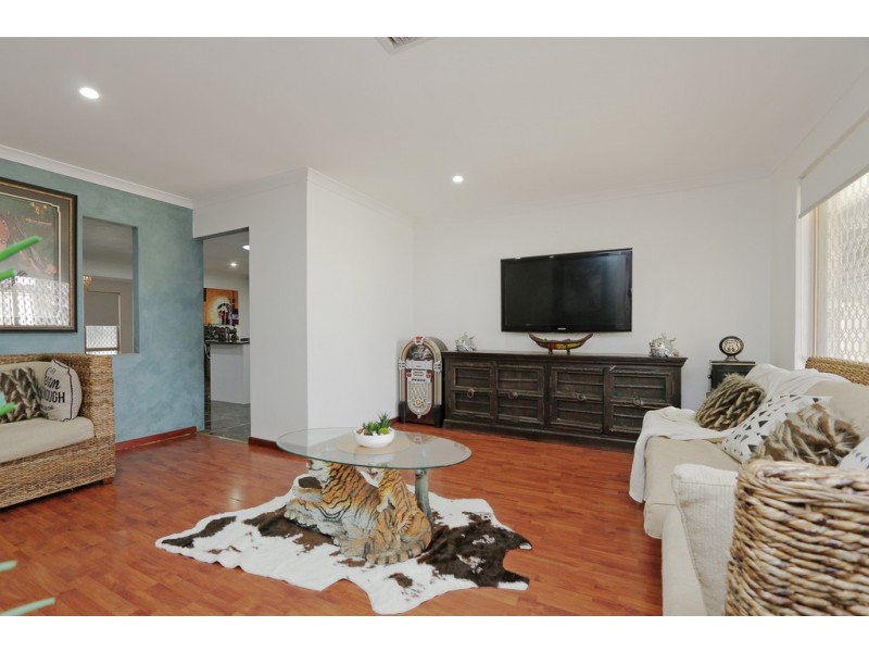 256 William Street, Beckenham WA 6107