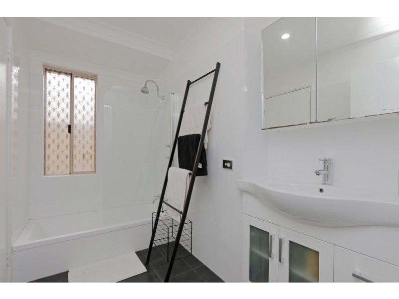 256 William Street, Beckenham WA 6107