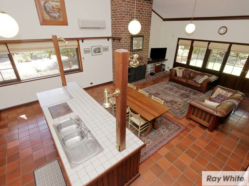 70 Elizabeth Street, East Cannington WA 6107