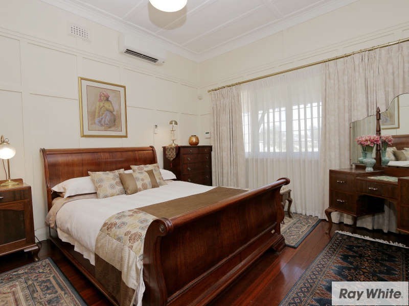 70 Elizabeth Street, East Cannington WA 6107