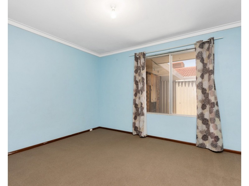 9a Longfield Road, Maddington WA 6109