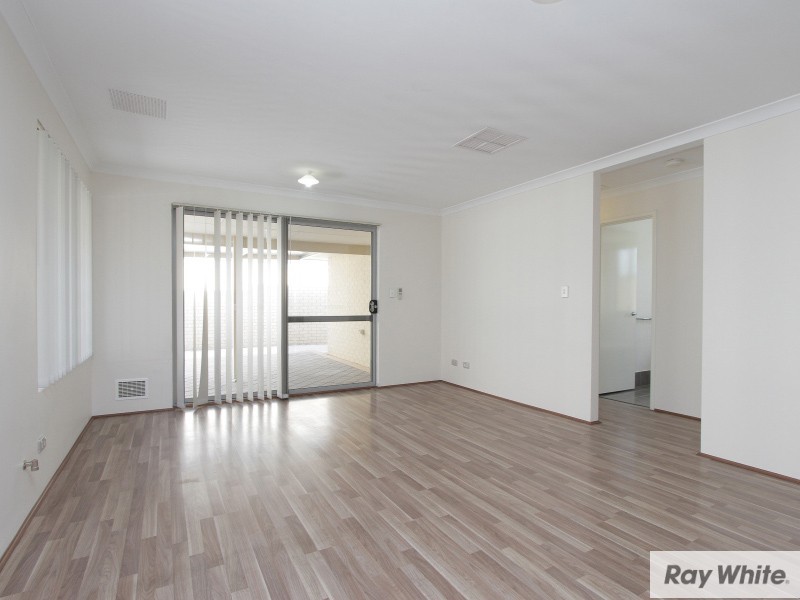 19A Hartfield Street, Queens Park WA 6107