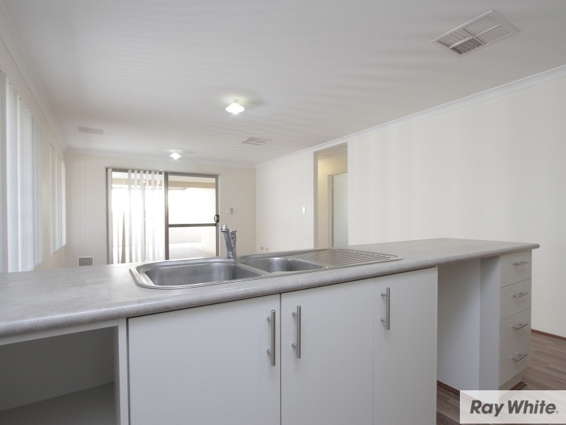 19A Hartfield Street, Queens Park WA 6107