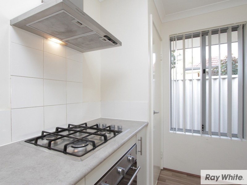 19A Hartfield Street, Queens Park WA 6107