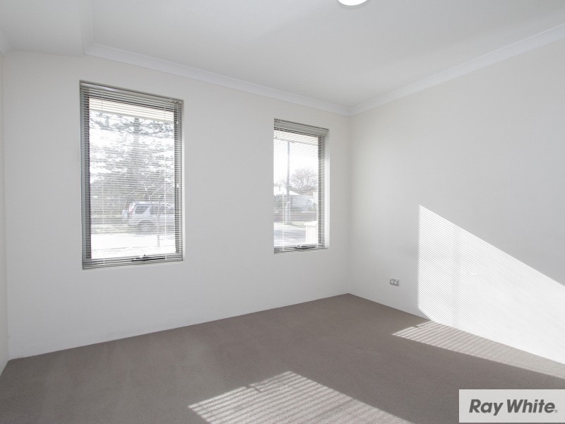 19A Hartfield Street, Queens Park WA 6107