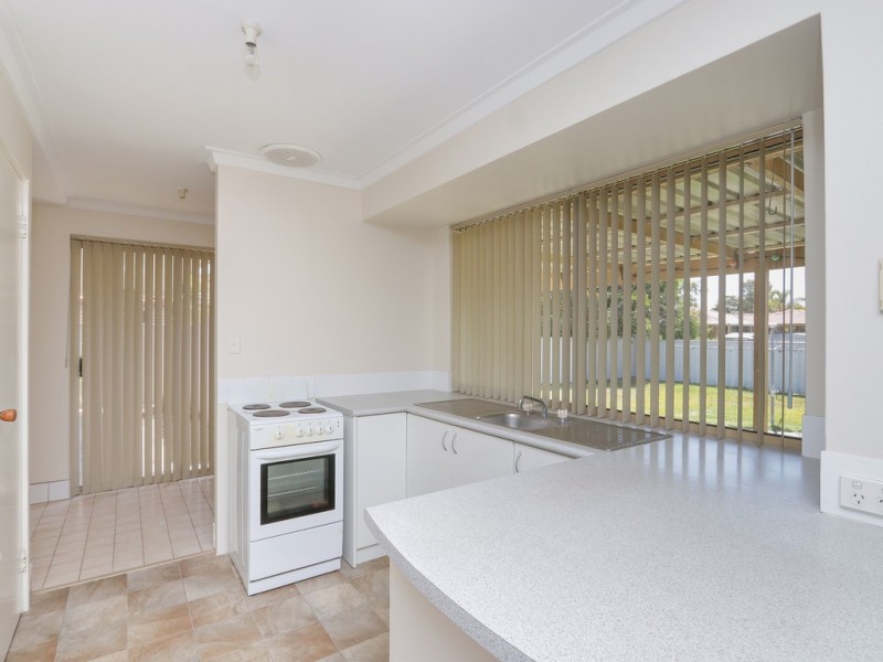 17 Quarram Way, Gosnells WA 6110
