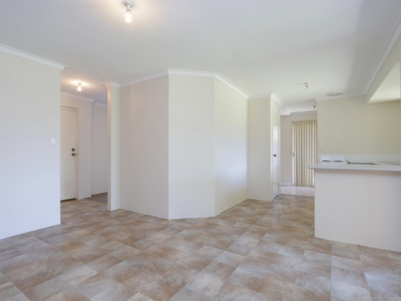 17 Quarram Way, Gosnells WA 6110