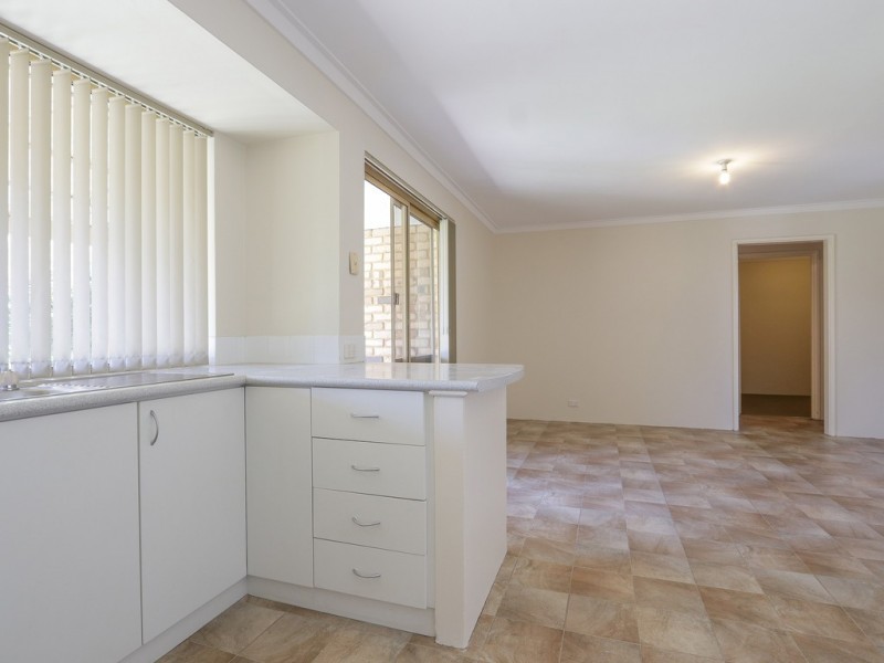 17 Quarram Way, Gosnells WA 6110