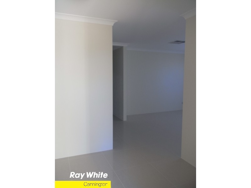 64 Flametree Boulevard, Harrisdale WA 6112