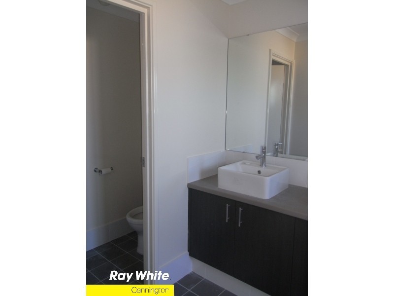 64 Flametree Boulevard, Harrisdale WA 6112