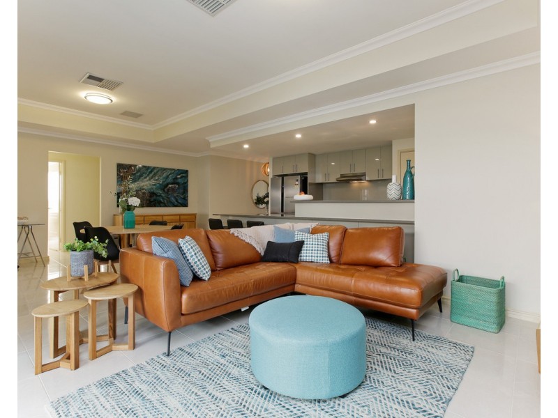 4/121 Gibbs Street, East Cannington WA 6107