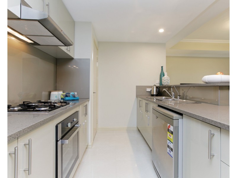 4/121 Gibbs Street, East Cannington WA 6107