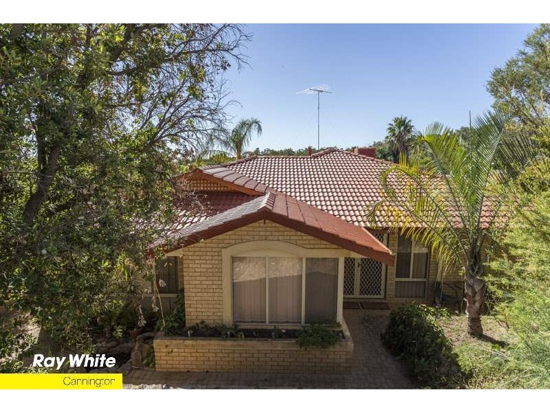 14 Taronga Drive, Kelmscott WA 6111