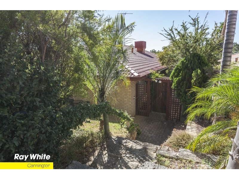 14 Taronga Drive, Kelmscott WA 6111