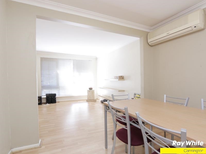 14 Lachlan Road, Thornlie WA 6108