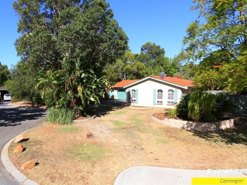 14 Lachlan Road, Thornlie WA 6108