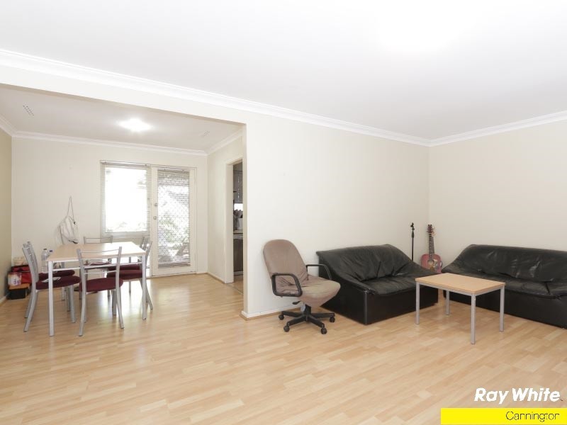 14 Lachlan Road, Thornlie WA 6108