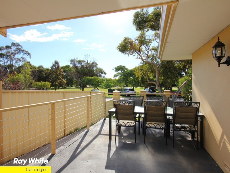 16 Aragon Way, Wilson WA 6107