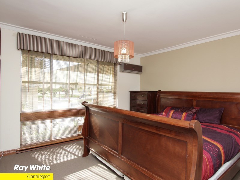 16 Aragon Way, Wilson WA 6107