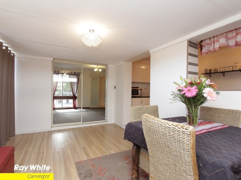 16 Aragon Way, Wilson WA 6107