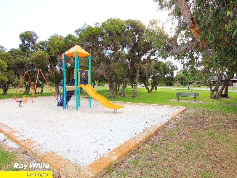 16 Aragon Way, Wilson WA 6107