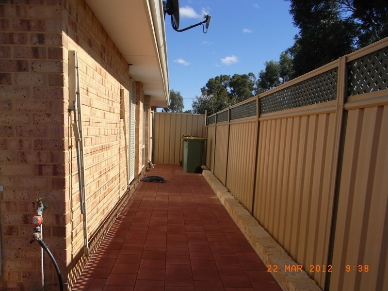 16 Osmond Street, Kenwick WA 6107