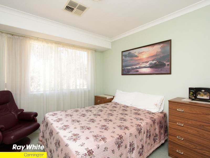 199 Wharf Street, Queens Park WA 6107