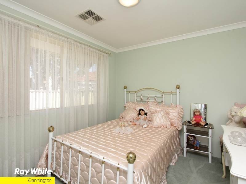 199 Wharf Street, Queens Park WA 6107