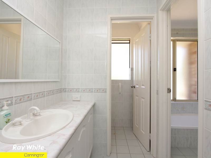 199 Wharf Street, Queens Park WA 6107