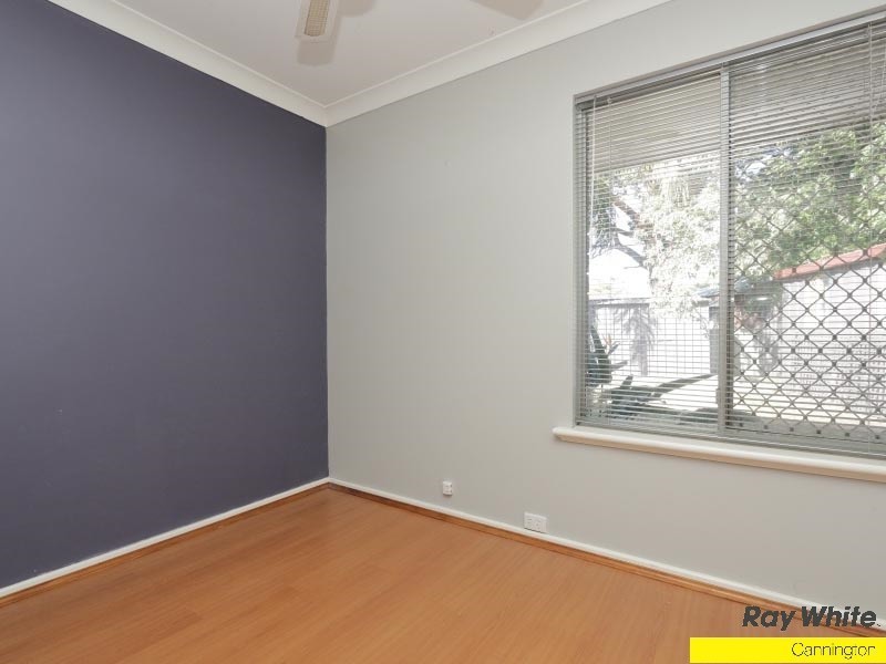 8 Meteor Street, Beckenham WA 6107