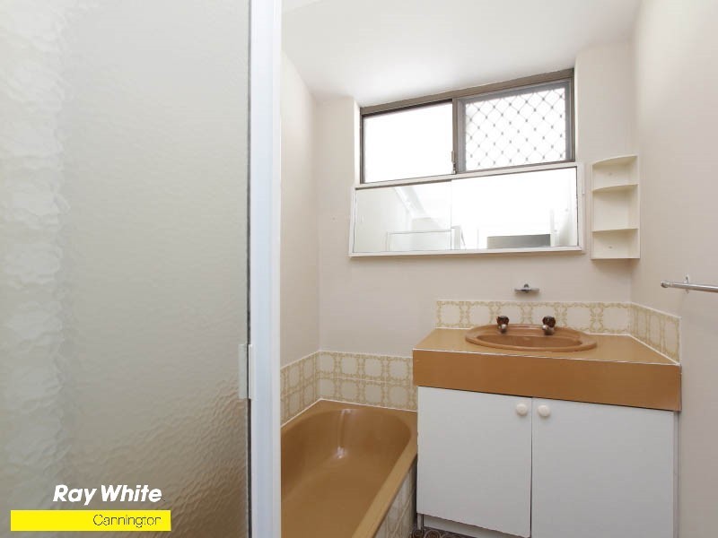 24 Hibiscus Street, Maddington WA 6109