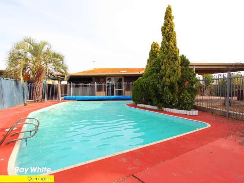 20 Clovelly Crescent, Lynwood WA 6147