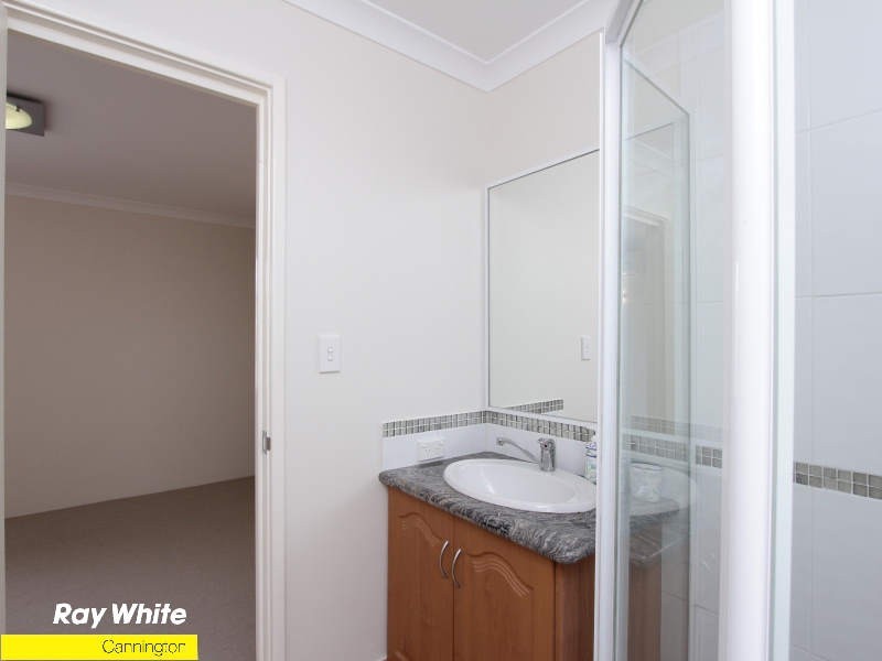 7B Duke Street, Bentley WA 6102