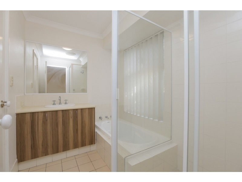 4/130 Ladywell Street, Beckenham WA 6107