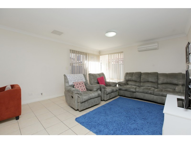 4/130 Ladywell Street, Beckenham WA 6107