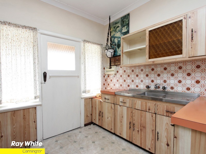 138 and 140 Gibbs Street, East Cannington WA 6107