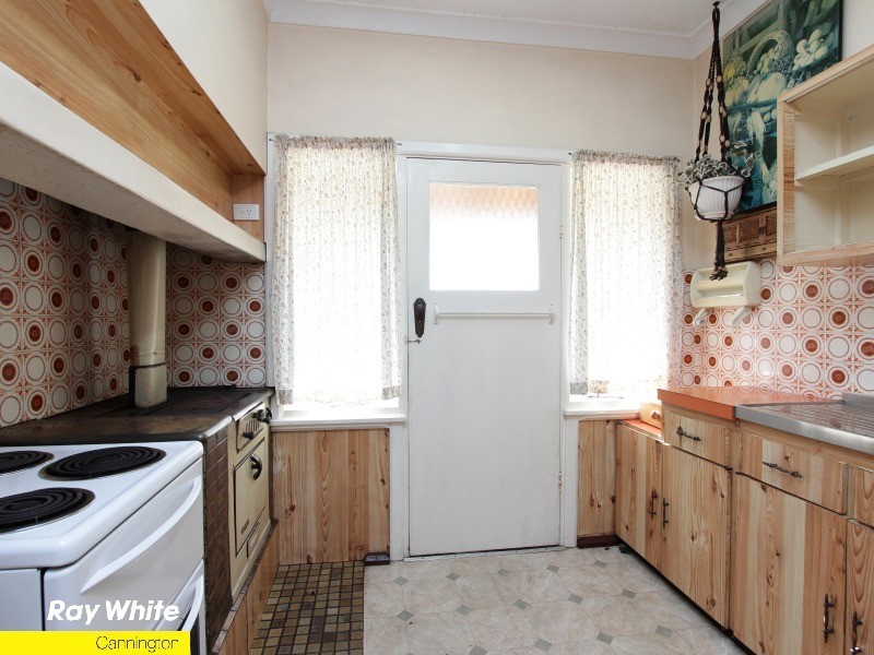 138 and 140 Gibbs Street, East Cannington WA 6107