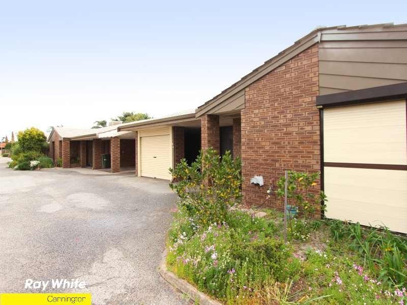 3/8 Manley Street, Cannington WA 6107
