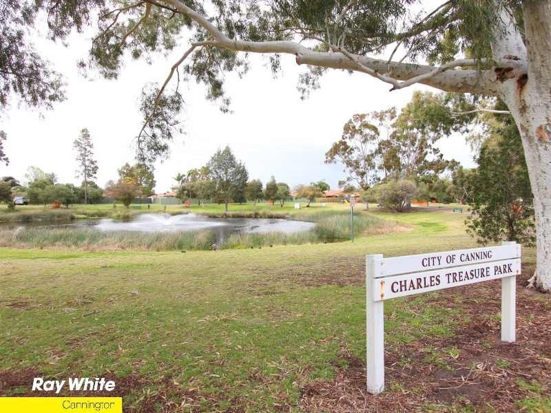 3/8 Manley Street, Cannington WA 6107